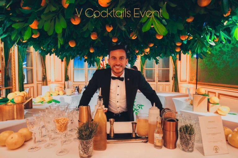 Prestataire de mariage qui fait des cocktails