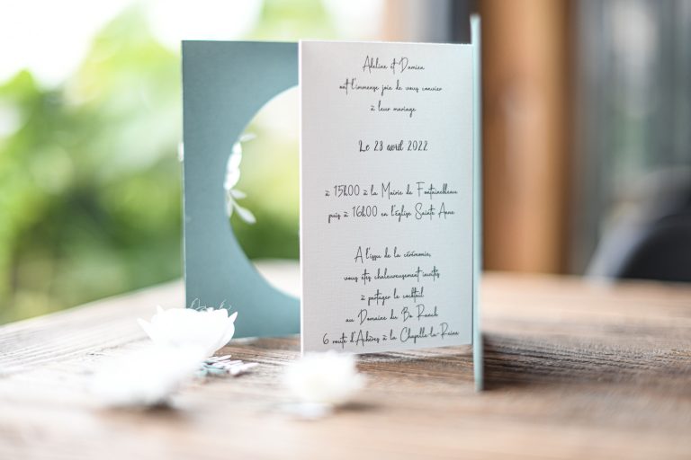 Menu de mariage blanc et vert pâle