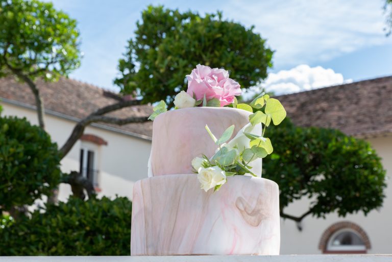 wedding cake avec de vraies fleurs
