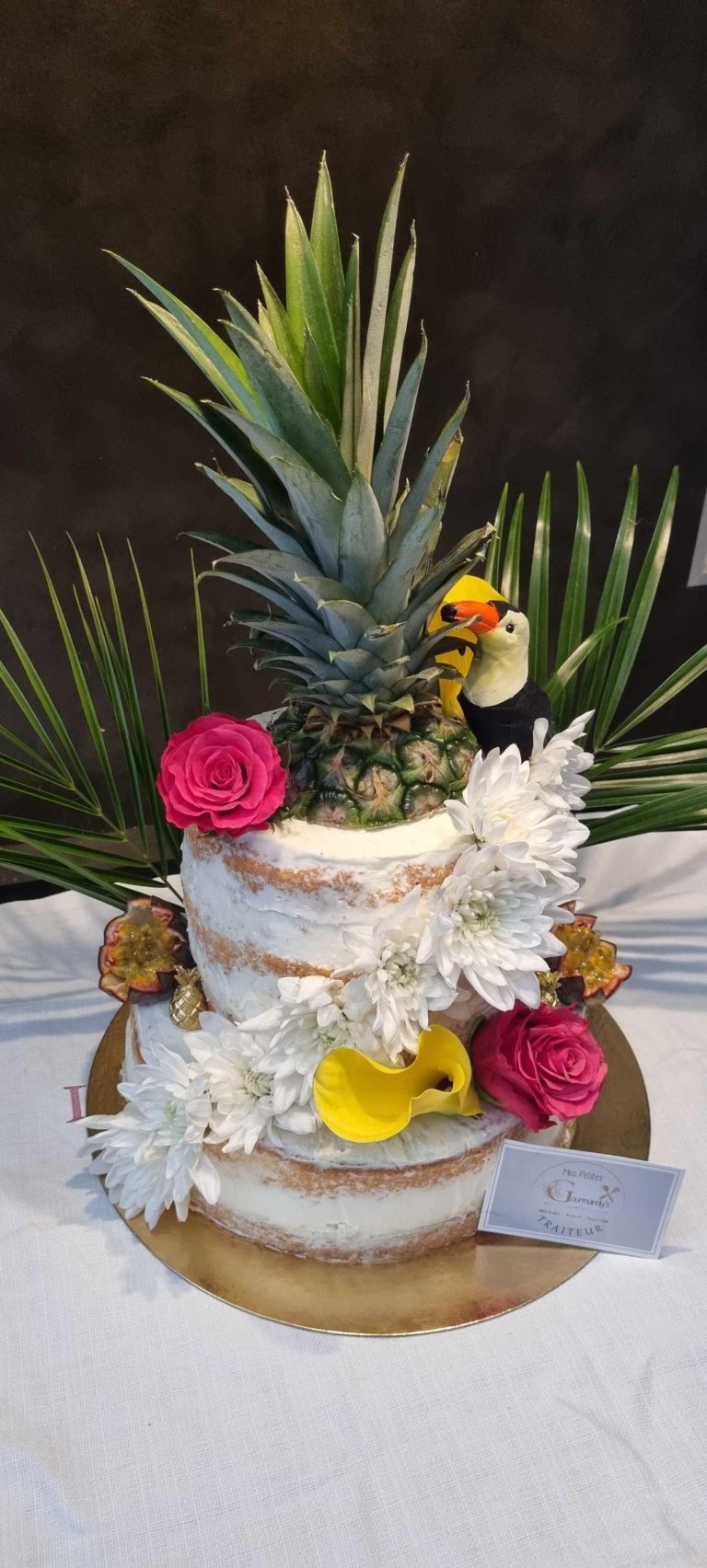 gâteau de mariage exotique